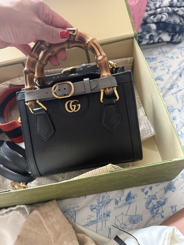 Gucci purse - gucci,