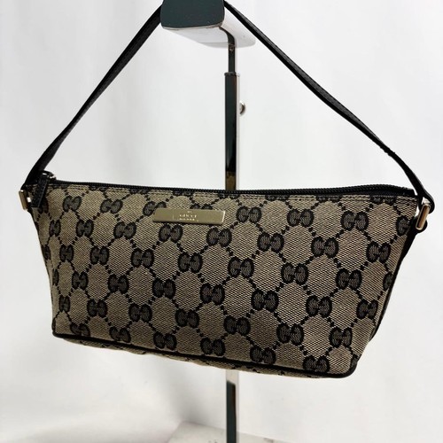 Gucci canvas accessory - gg,